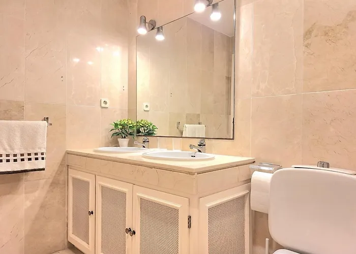 Aloha Pueblo Valle Del Golf, Puerto Banus