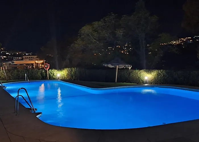 Aloha Pueblo Valle Del Golf, Puerto Banus Semesterbostad *